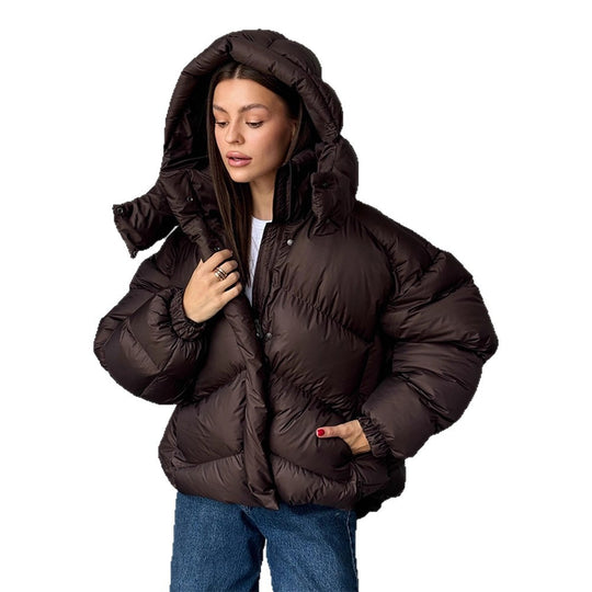 Damen Kurz-Pufferjacke mit Thermofüllung, Oversize-Kapuze & verdecktem Zweiwege-Reißverschluss Shop Nory