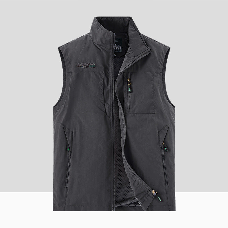 Herren Leichte multifunktionale Outdoor-Utility‑Weste mit Mesh‑Futter und mehreren Reißverschlusstaschen Shop Nory