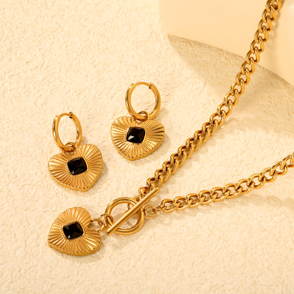 Damen Schmuckset mit luxuriösem Anhänger und stilvollen Ohrringen Shop Nory