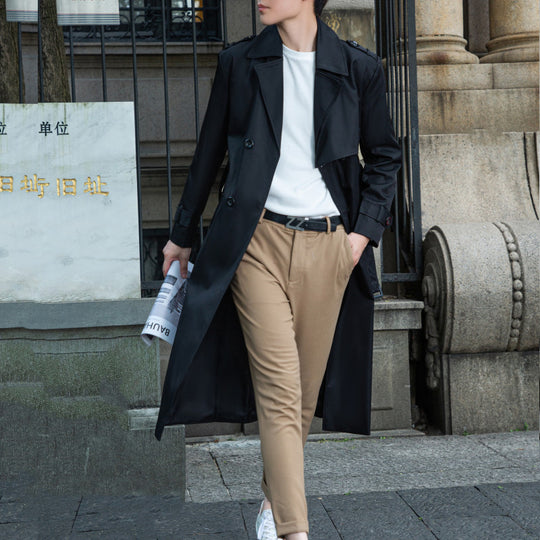 Herren langer doppelreihiger Trenchcoat mit Sturmklappe und D-Ring-Details Shop Nory