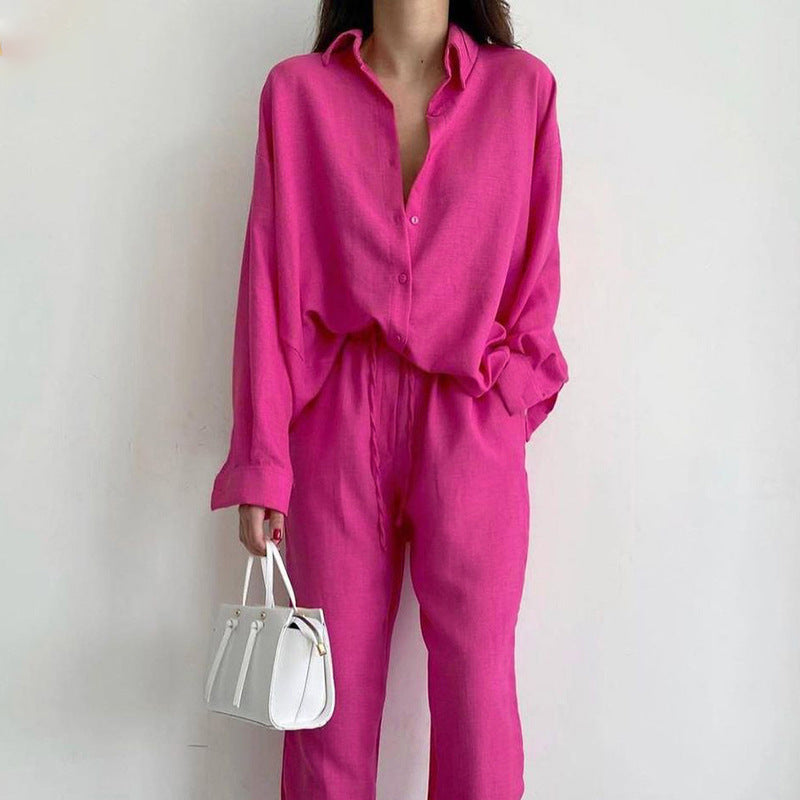 Damen lässiges Leinen Ensemble mit elegantem Hemd und weiter Hose