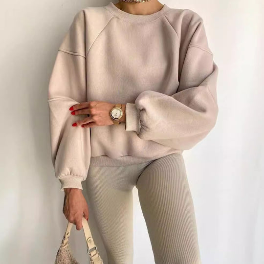 Damen Komfort-Loungewear Kombination Oversize-Sweatshirt mit High-Waist Biker-Shorts Shop Nory