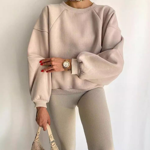 Damen Komfort-Loungewear Kombination Oversize-Sweatshirt mit High-Waist Biker-Shorts Shop Nory
