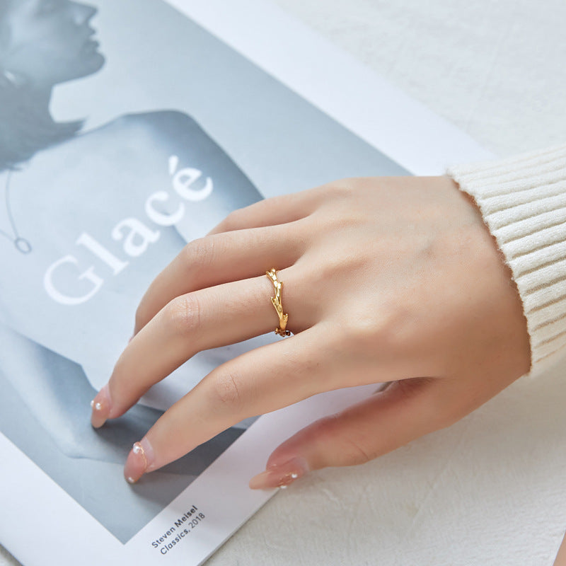 Damenring mit strukturiertem Design Shop Nory