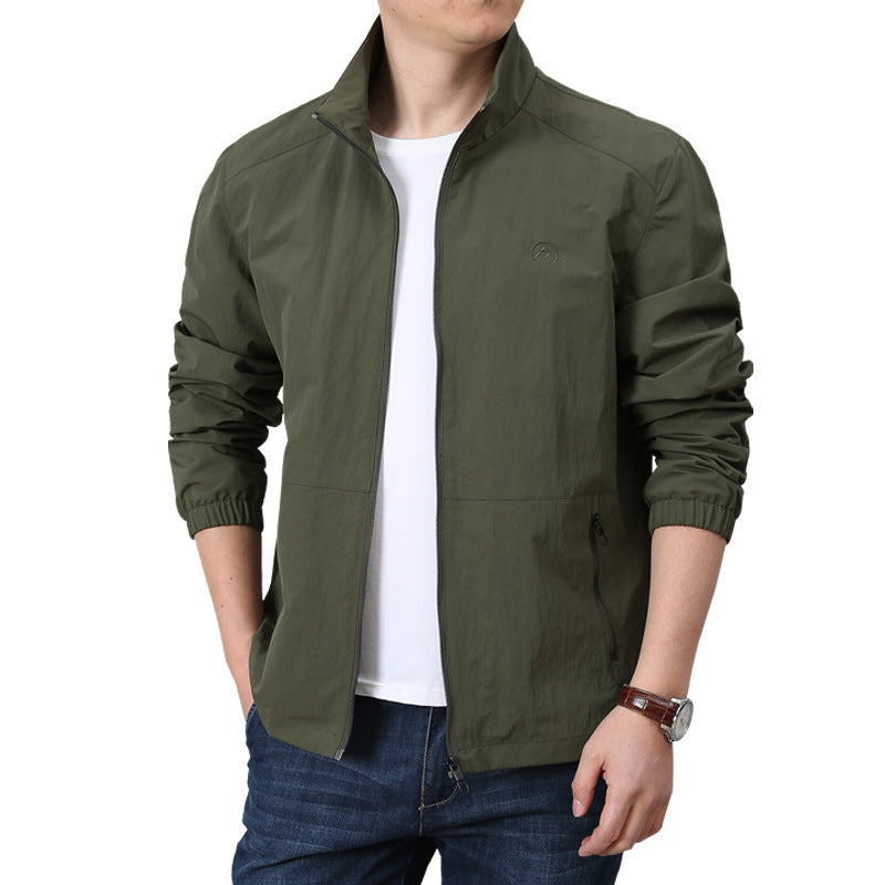 Herren Leichte Windjacke mit Stehkragen, elastischen Bündchen und verdecktem Reißverschluss Shop Nory