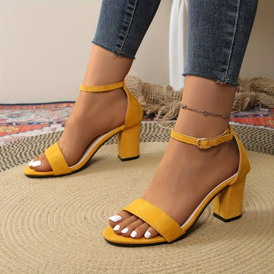 Damen Absatzsandalen mit transparenten Riemen und glitzerndem Akzent