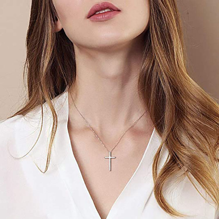 Damen Halskette mit schlichtem Kreuzanhänger und filigranem Kettendesign Shop Nory
