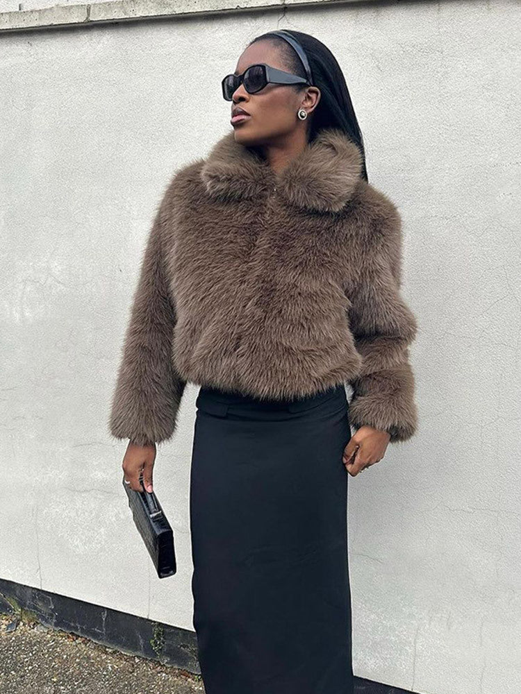 Damen Kurzer Boxy Kunstpelz-Blouson mit voluminösem Schalkragen und gefütterter Innenverarbeitung Shop Nory