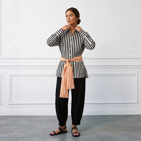 Damen Vertikalgestreifte Oversize‑Hemdbluse mit kastiger Silhouette und Bindegürtel Shop Nory