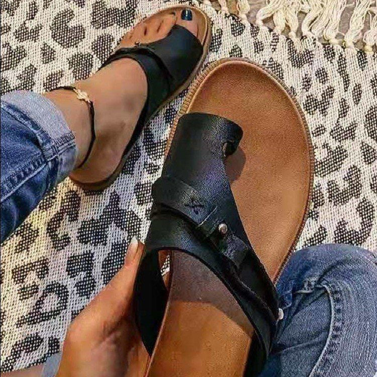 Damen Leder-Pantoletten mit verstellbarem Riemen und anatomischem Fußbett