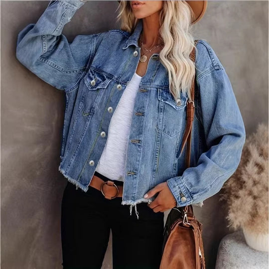 Damen Kurz geschnittene Oversize-Denimjacke mit ausgefranstem Saum und Pattentaschen Shop Nory