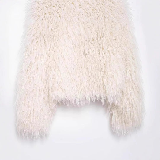 Damen Kurzgeschnittene Bolerojacke aus langfaserigem Kunstpelz mit Shaggy‑Textur Shop Nory