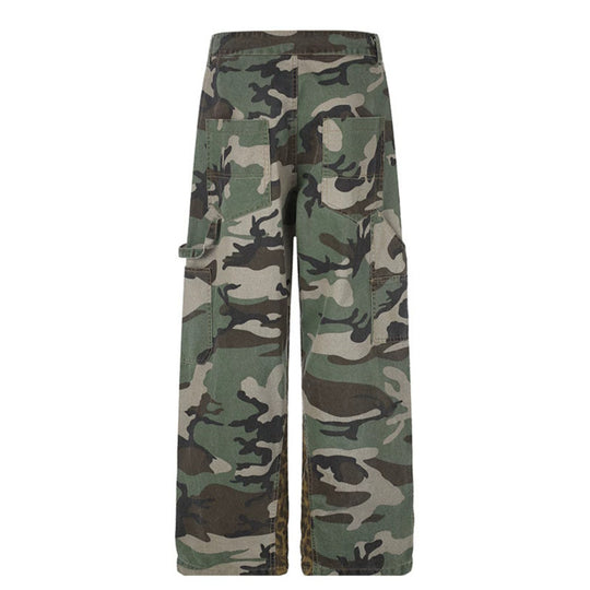 Damen weite Cargo-Hose mit Camouflage-Print und Leo-Kontrastbahnen Shop Nory