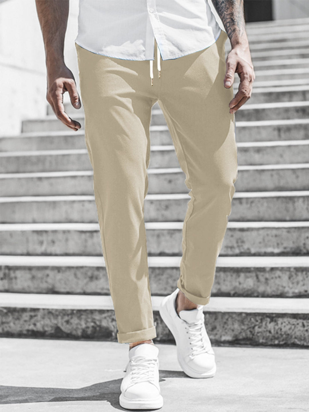 Herren Freizeithose mit Kordelzug und Seitentaschen