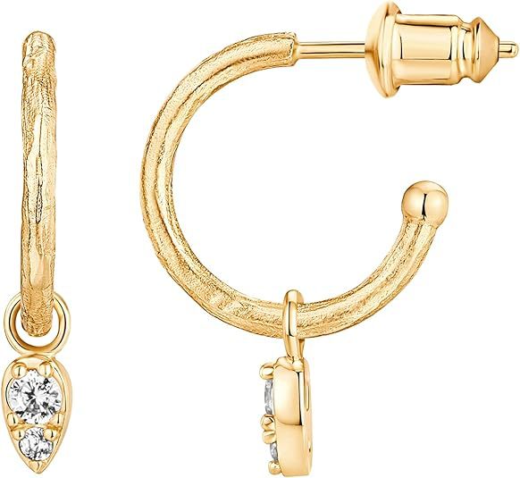 Damen Ohrringe mit glänzendem Tropfenanhänger und einzigartigem Texturdesign Shop Nory