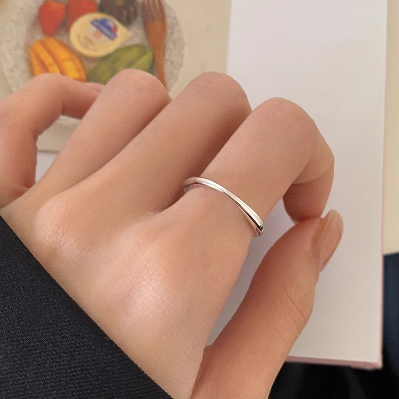 Damen Offener Ring mit geschwungenem Design und minimalistischer Ästhetik Shop Nory