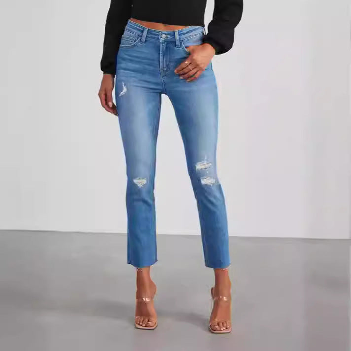 Damen zeitlose Jeans im modernen Schnitt mit cropped Bein