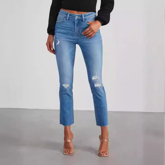 Damen zeitlose Jeans im modernen Schnitt mit cropped Bein