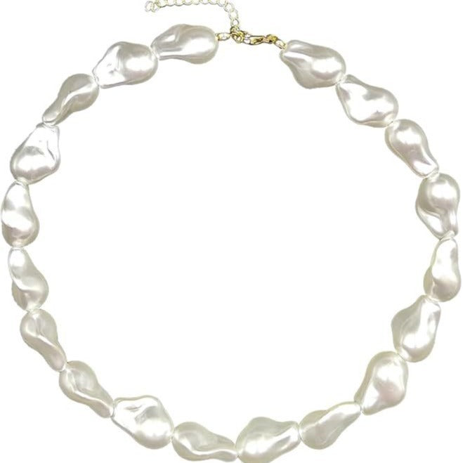 Damen Perlenhalskette mit geschwungenen Perlendesigns und goldenen Akzenten Shop Nory
