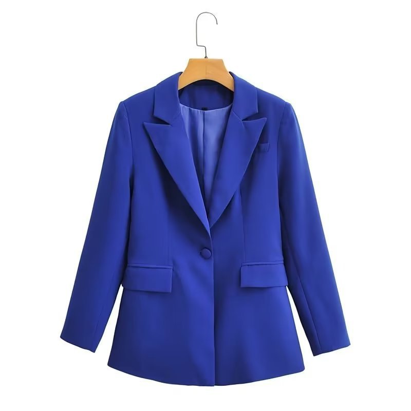 Damen Figurschmeichelnder Ein-Knopf-Blazer im modernen Oversize‑Cut mit Reverskragen und Pattentaschen Shop Nory
