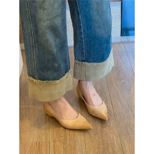 Damen Elegante spitz zulaufende flache Slipper aus softem Glattleder mit ergonomischem Komfortfußbett Shop Nory