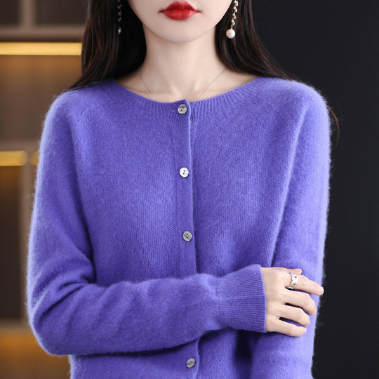 Damen Kurzgeschnittener Cardigan in Mohair‑Optik mit Rundhalsausschnitt und Perlmuttknöpfen Shop Nory