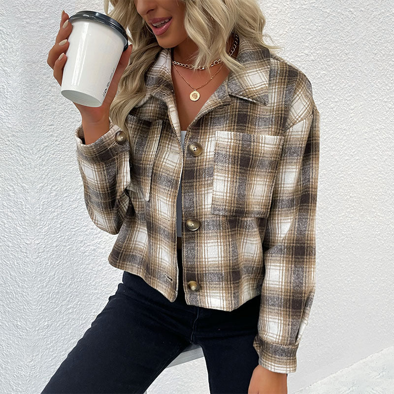 Damen Karo-Umschlaghemdjacke mit kastiger Kurzform und aufgesetzten Brusttaschen Shop Nory