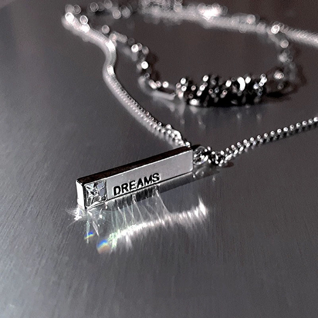 Damen elegante Halskette mit einzigartigem Gravuranhänger Shop Nory