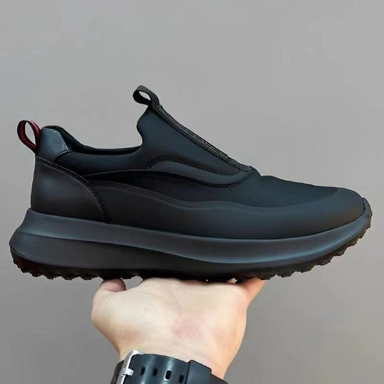 Herren Slip-On-Plateau-Sneaker mit neoprenartigem Schaft und profiliertem Trail-Profil Shop Nory