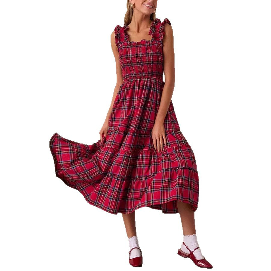 Damen Maxikleid mit voluminösen Rüschendetails und klassischen Karo-Muster