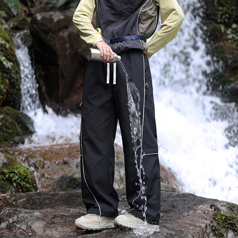 Unisex Wasserabweisende technische Cargo-Hose mit weitem Bein, Reißverschlusstaschen und Kordelzug Shop Nory