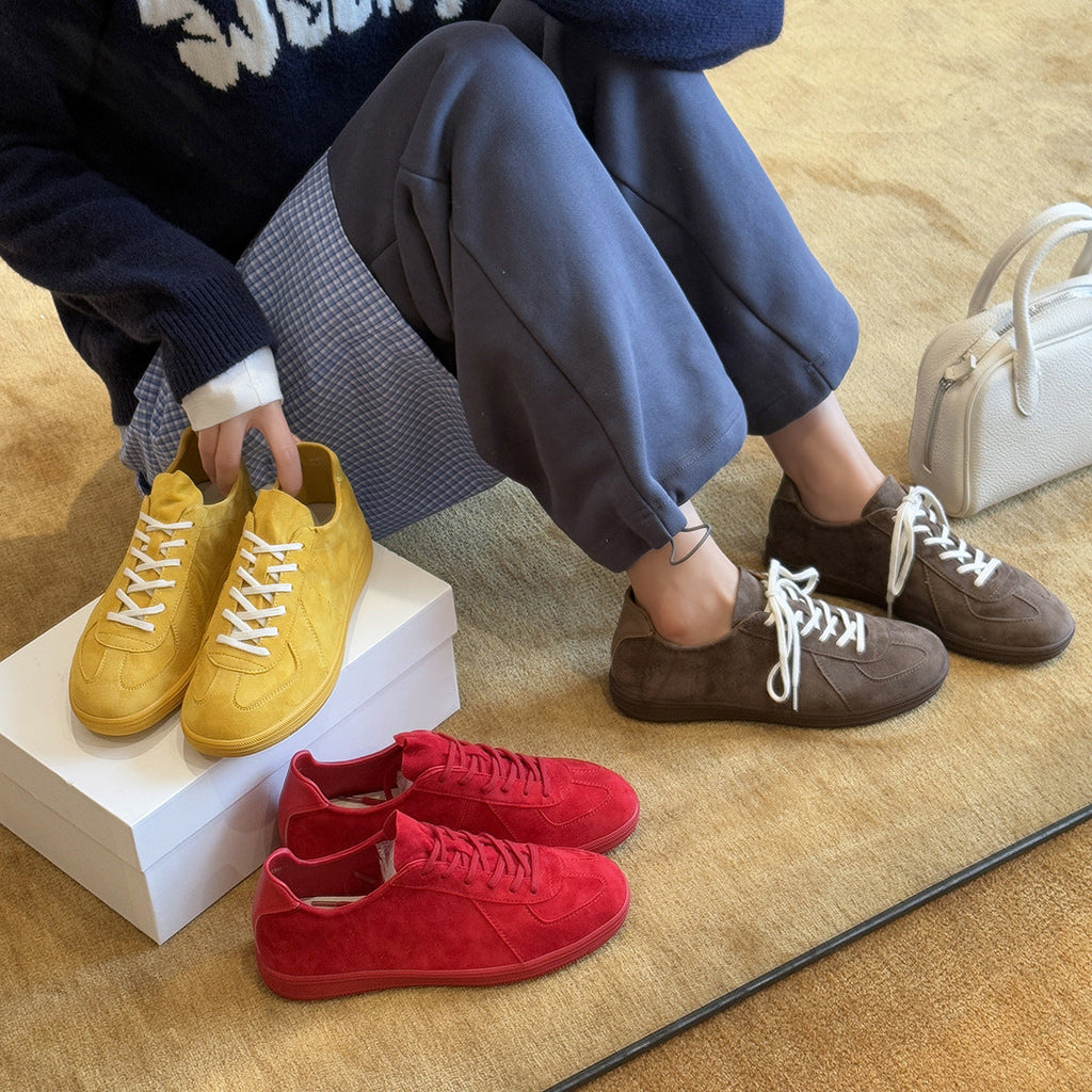 Damen Sportliche Sneakers aus hochwertigem Wildleder mit atmungsaktiver Innenstruktur und elastischer Schnürung Shopnory