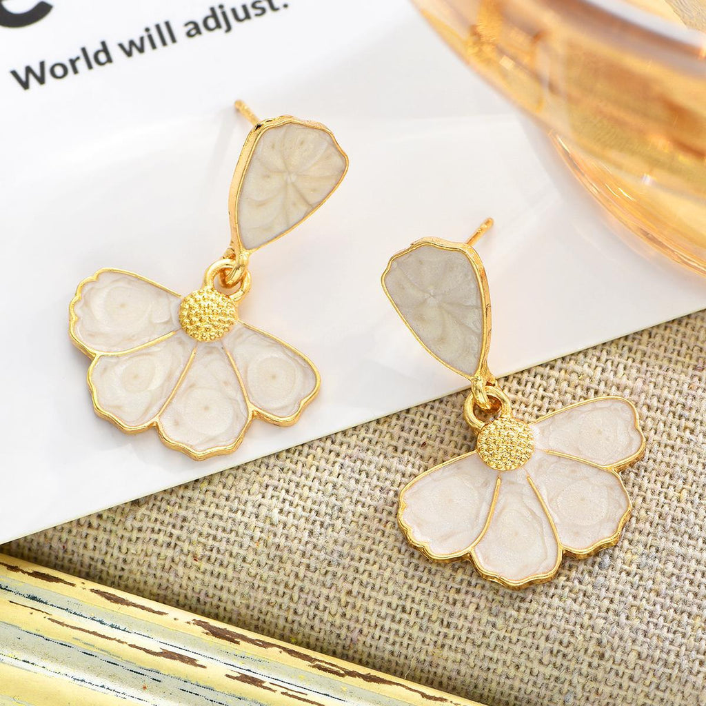 Damen Ohrringe im floralen Design Shop Nory