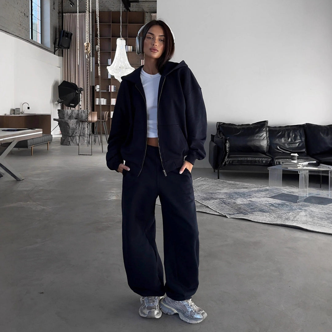 Damen lässiges Zip-Lounge-Set mit übergroßer Kapuzenjacke und taillierter Relax-Jogginghose Shop Nory