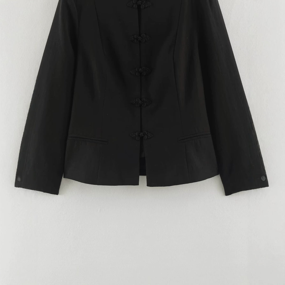 Damen Kurzjacke im Chinoiserie‑Stil mit Stehkragen und Knotenknopfverschluss Shop Nory