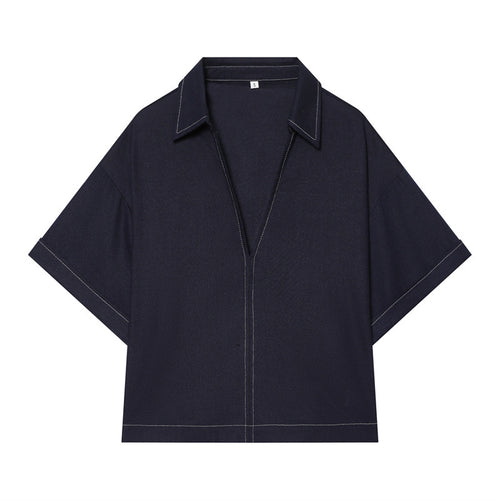 Damen Boxy‑Hemdbluse mit offenem V‑Ausschnitt, kurzem Oversize‑Arm und Kontrastnaht Shop Nory