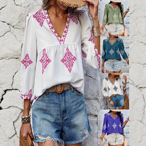 Damen Locker geschnittene Boho‑Bluse mit V‑Ausschnitt, geraffter Brustnaht und dreiviertelärmeln Shop Nory