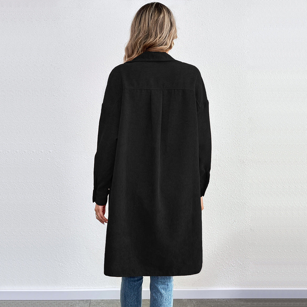 Damen lange Oversize-Cord-Hemdjacke mit durchgehender Knopfleiste und Hemdblusen-Kragen Shop Nory