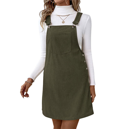 Damen Cord‑Latzkleid mit aufgesetzter Brusttasche, verstellbaren Trägern und seitlicher Knopfleiste Shop Nory