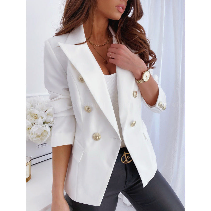 Damen eleganter Blazer-Anzug mit goldenen Knopfdetails