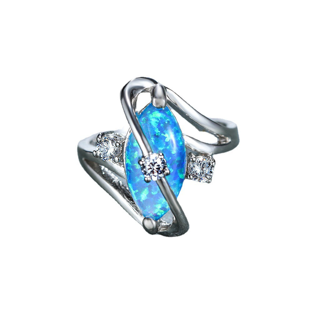 Damen Ring mit funkelndem Opal und eleganten Zirkonia-Details Shop Nory