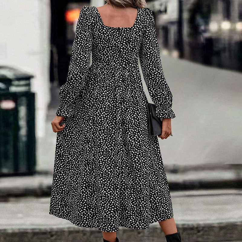 Damen Midikleid mit eckigem Ausschnitt, taillierter Smokpassform und Knopfleiste Shop Nory