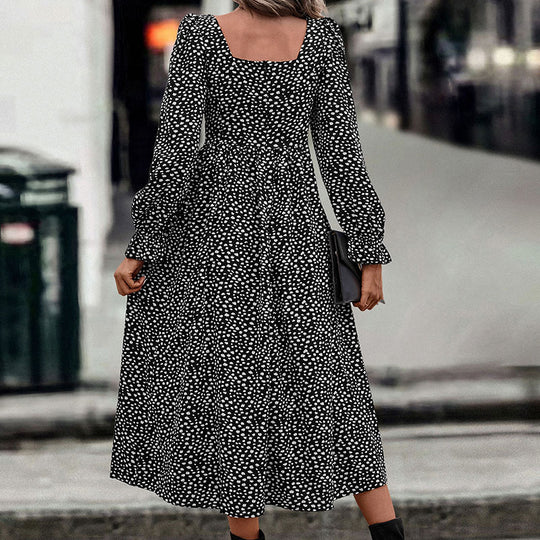 Damen Midikleid mit eckigem Ausschnitt, taillierter Smokpassform und Knopfleiste Shop Nory