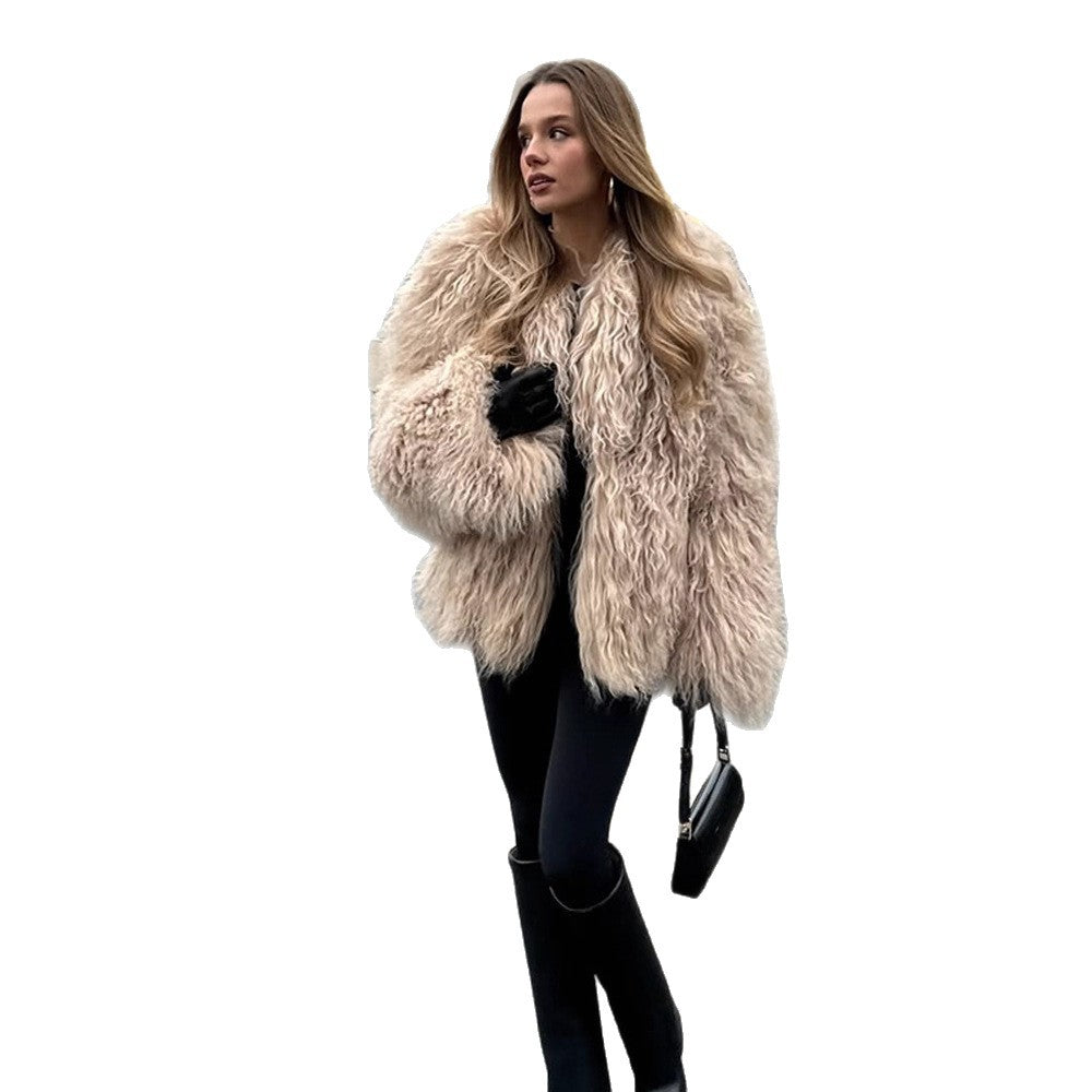 Damen Kurzjacke aus voluminösem Lammfellimitat mit lockiger Struktur Shop Nory