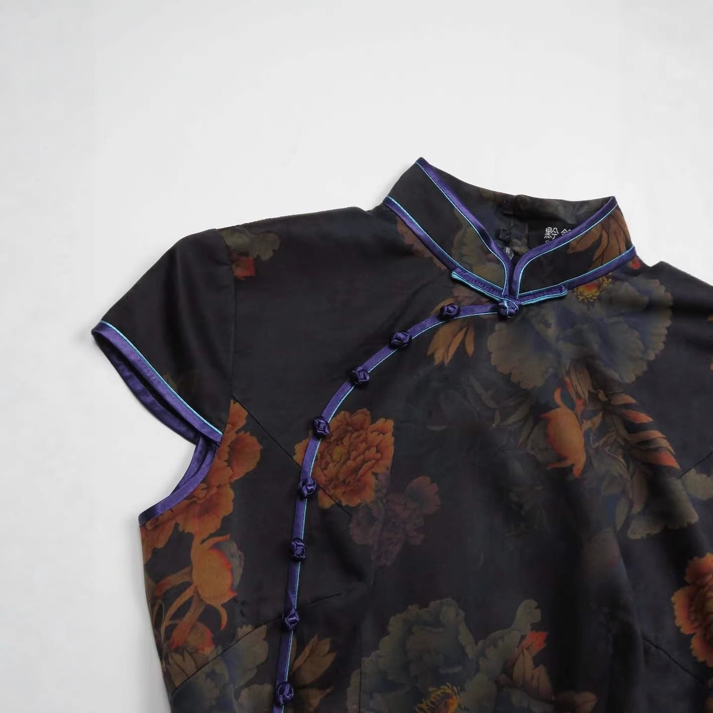 Damen Chinesische Seidenbluse mit floralem Muster Shopnory