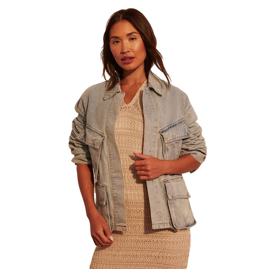 Damen Oversize-Utility-Denimjacke mit großen Pattentaschen und knöpfbarer Front Shop Nory