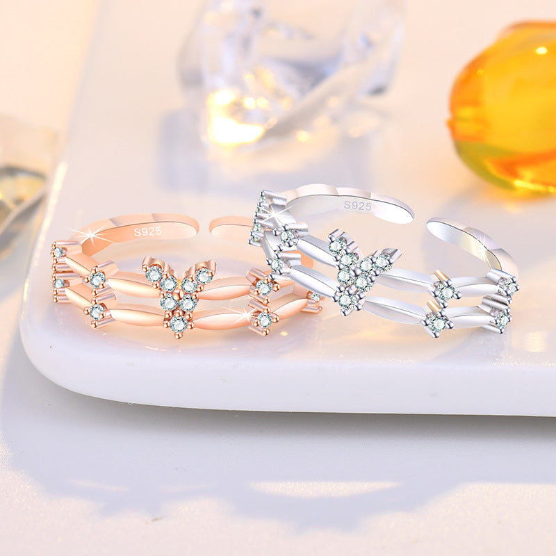 Damen offener Ring mit funkelndem Kristallbesatz und einzigartigem Design Shop Nory