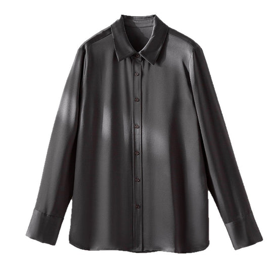 Damen Seidenähnliche Bluse mit klassischem Hemdkragen, durchgehender Knopfleiste und verlängerten Manschetten Shop Nory