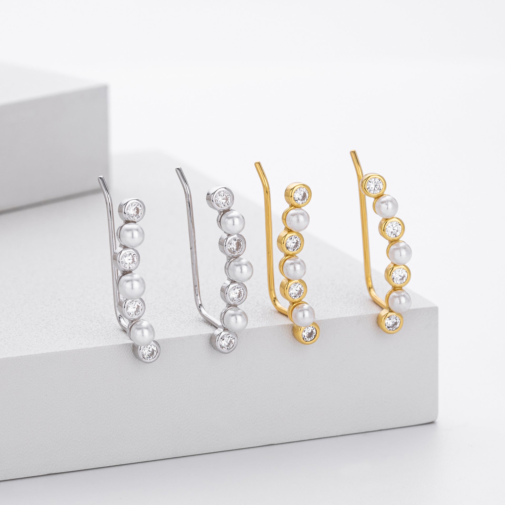 Damen Ohrstecker mit eleganter Perlen- und Zirkon-Verzierung Shop Nory