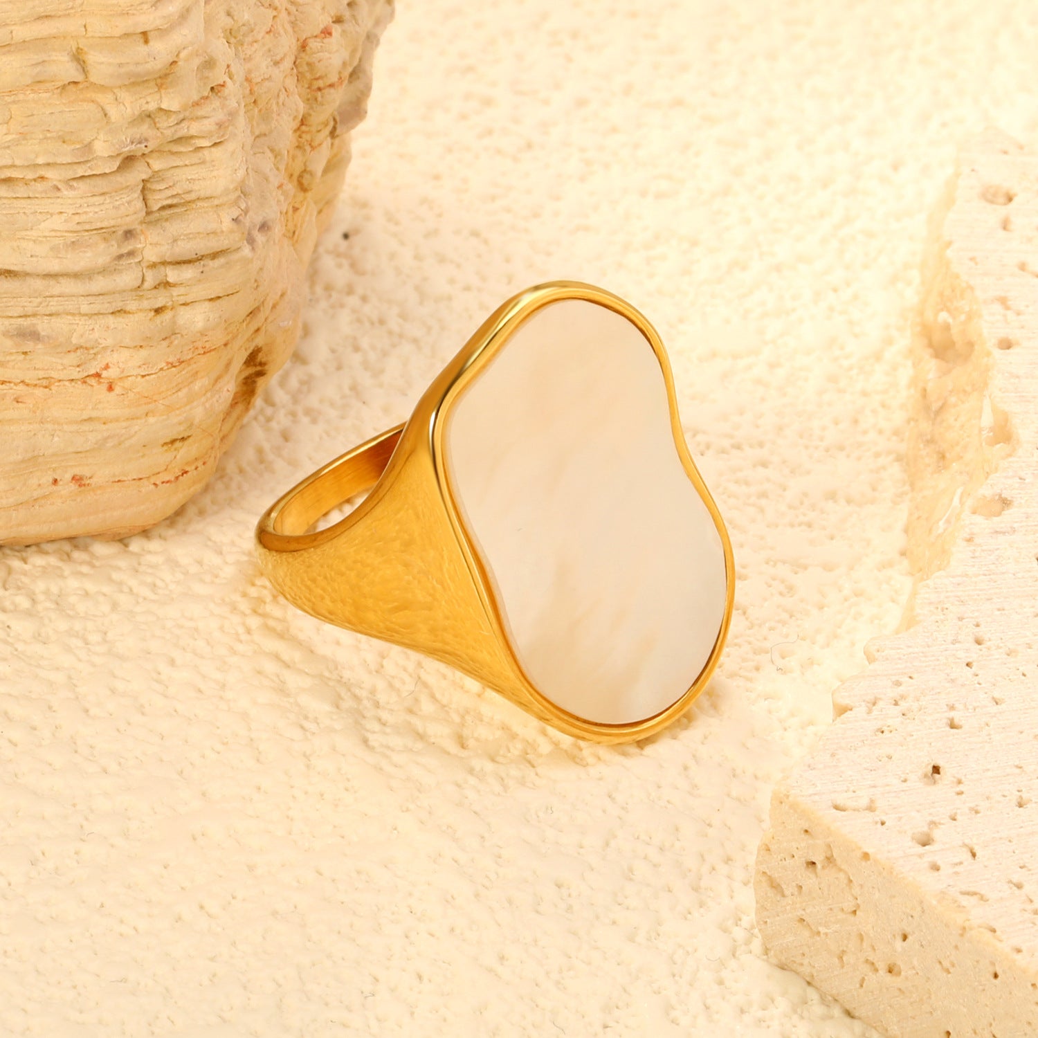 Damen Ring mit elegantem Muschelinlay Shop Nory